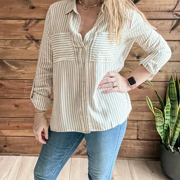 THE MONICA TAUPE BUTTON UP BLOUSE - Picture 6 of 10